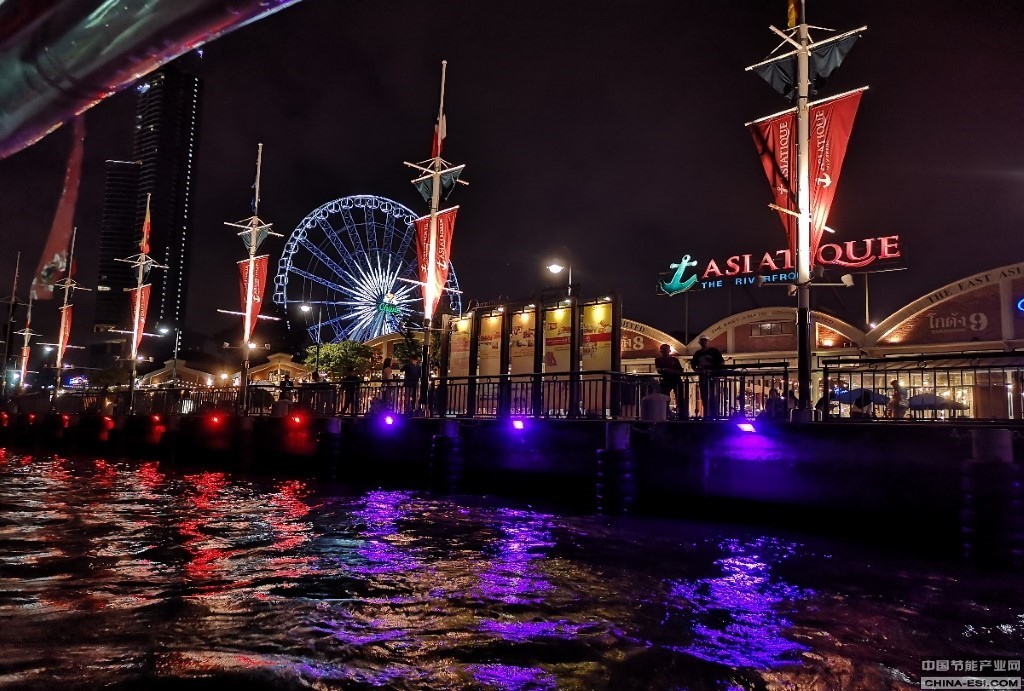 曼谷摩天轮夜市——Asiatique美食攻略！